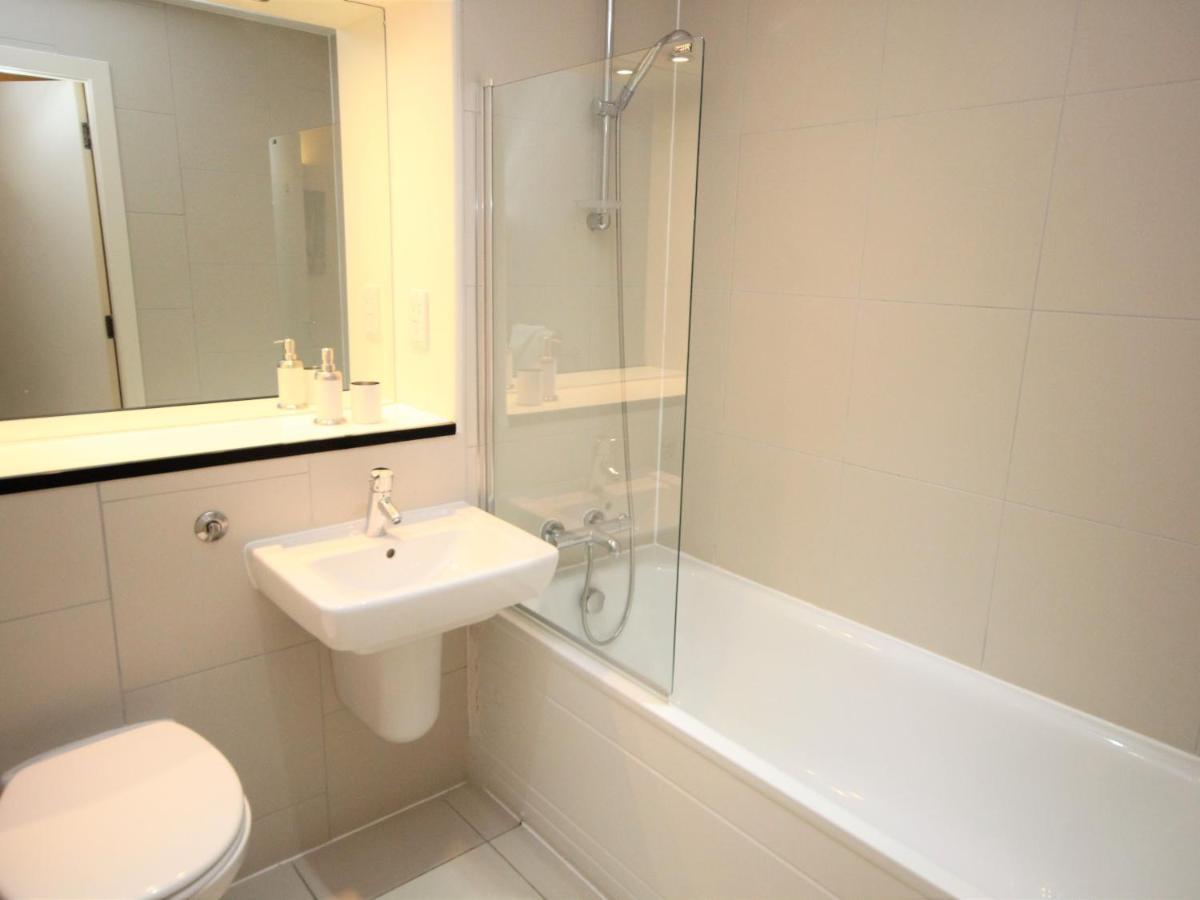 ניוקאסל Alexander Apartments Lime Square מראה חיצוני תמונה